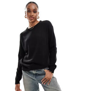 Sweater Knitted Ribbed Trim Drop Shoulder Crewneck